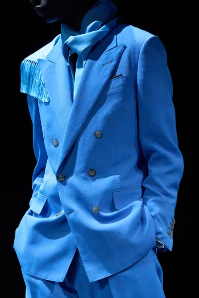 Look 96